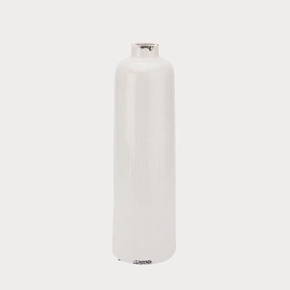 side profile of medium crackled vase showcasing the sleek craftsmanship 