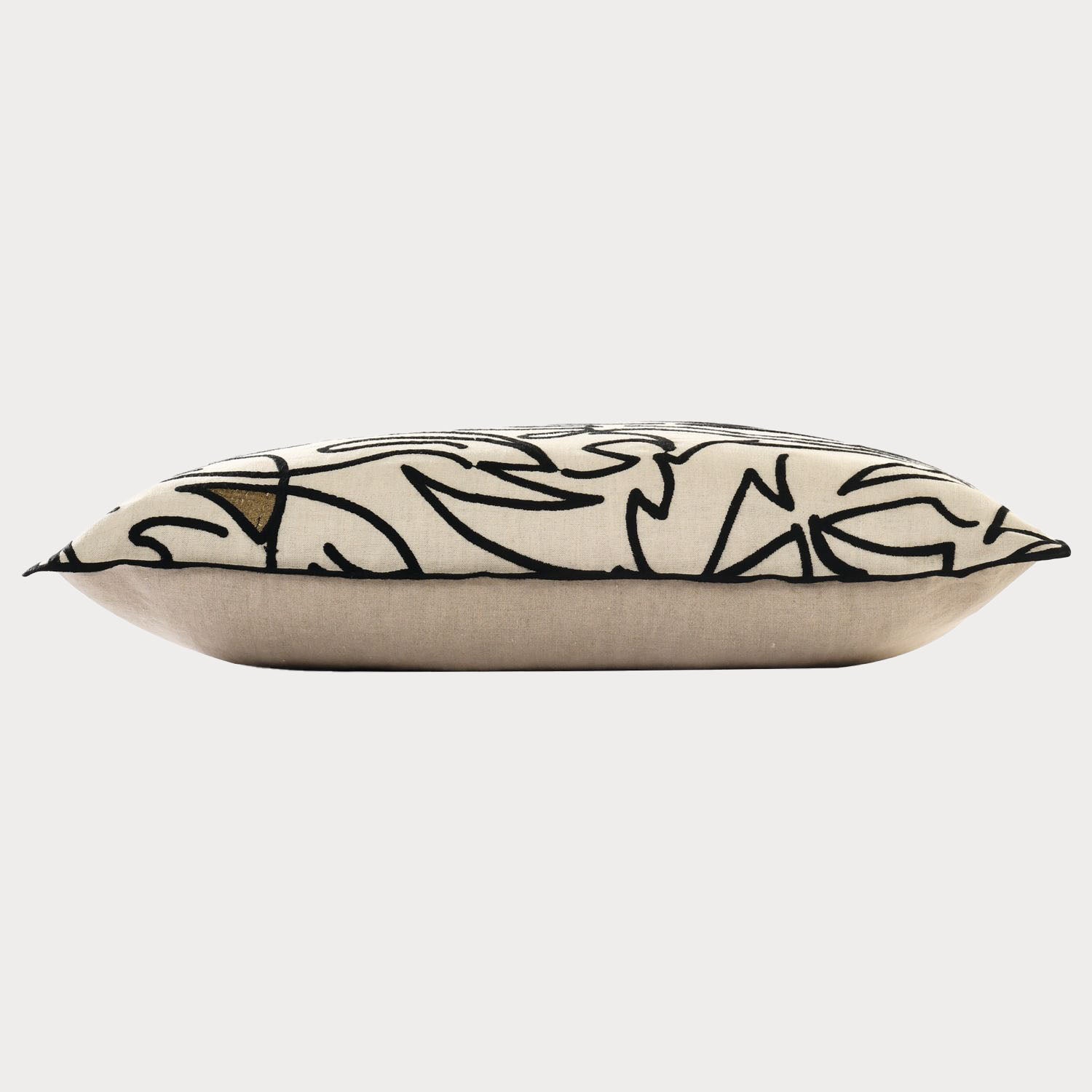 side view of the 'swirls' pattern cushion showcasing its side dimensions
